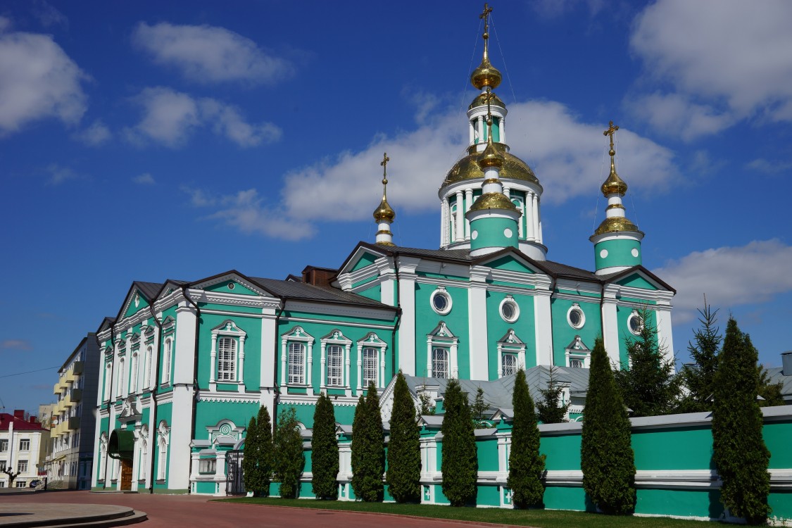 Фото тамбовских церквей. Тамбов Спасо-Преображенский кафедральныйсабор.